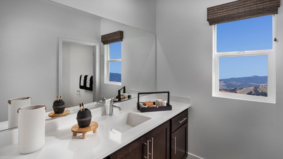 Residence 1 Bathroom 2