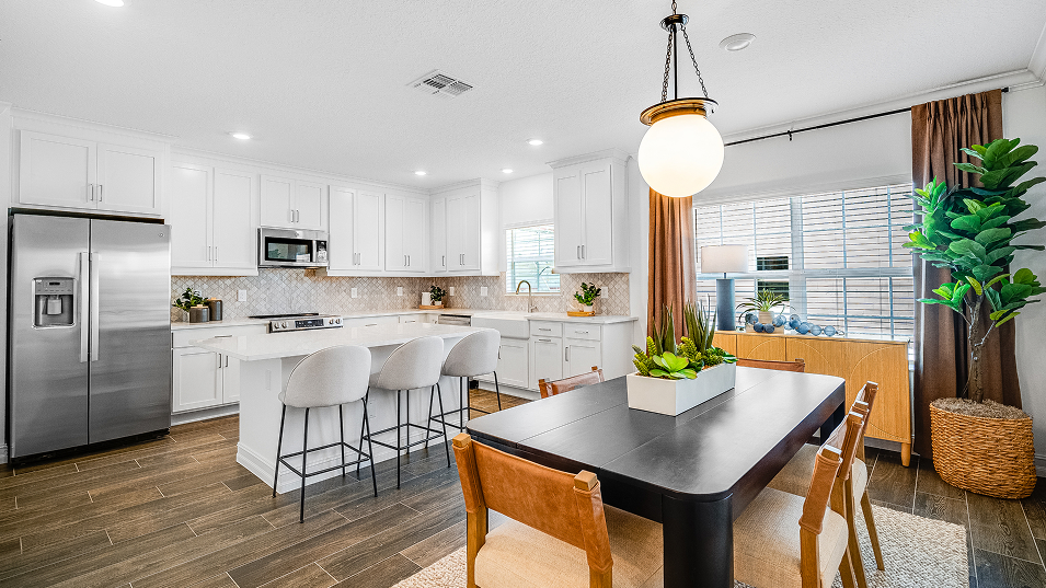 2411 Flagler Dining 1of3 F2 Base2