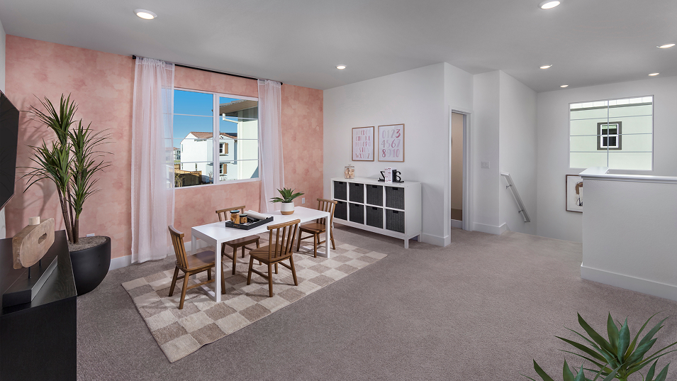 Maggiore Lakeshore Res2 Loft F2 040925