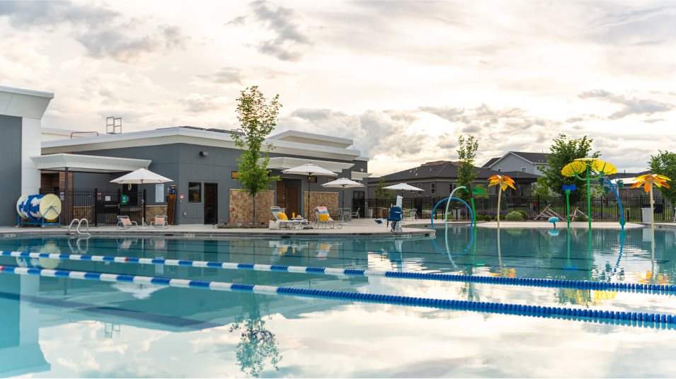 Barefoot Lakes amenity the cove pool