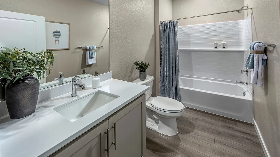 Sierra Heights Res2 Bath2 F1