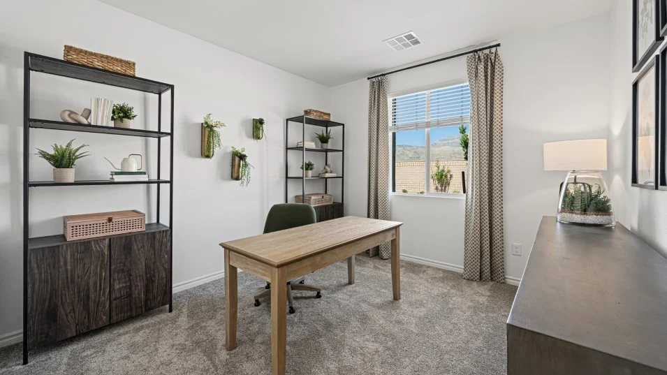 Pioneer Bedroom 2