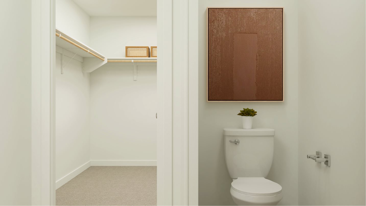 Pamplona owners bathroom