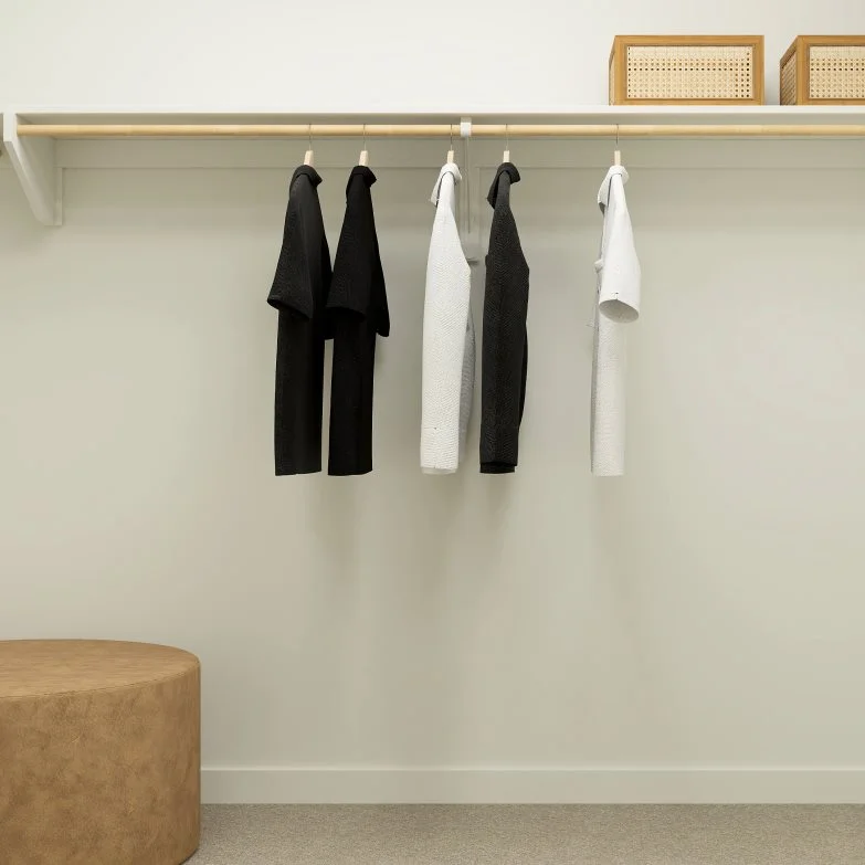 Pamplona owners walk in closet