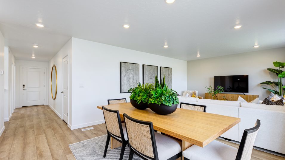Plan 2116 Dining Room