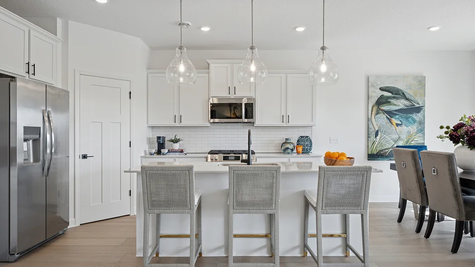 E V4 S Salerno Kitchen 2of7 F1 080625