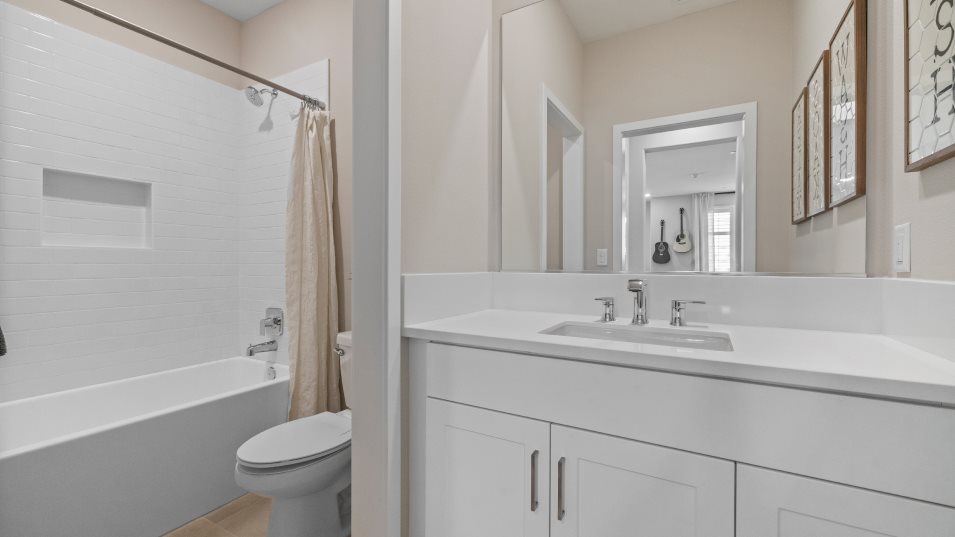 Residence 1X Bathroom 2