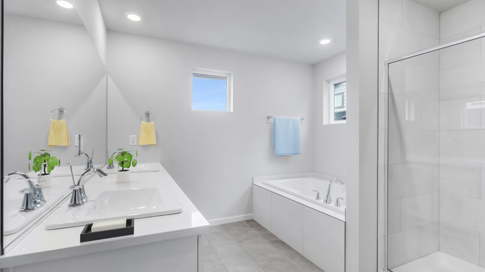 Burlington Owner's Suite Bathroom
