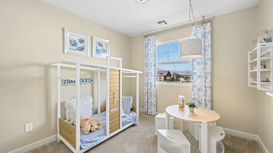 Alma Bedroom 2