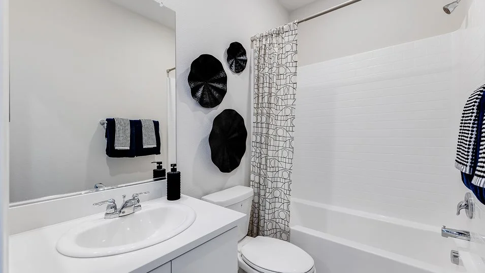 Res2 Bath2 interior