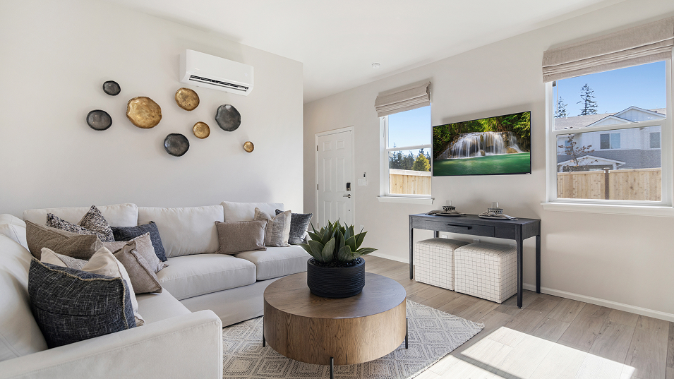 3215 Bainbridge II NG Living 2of2 F1