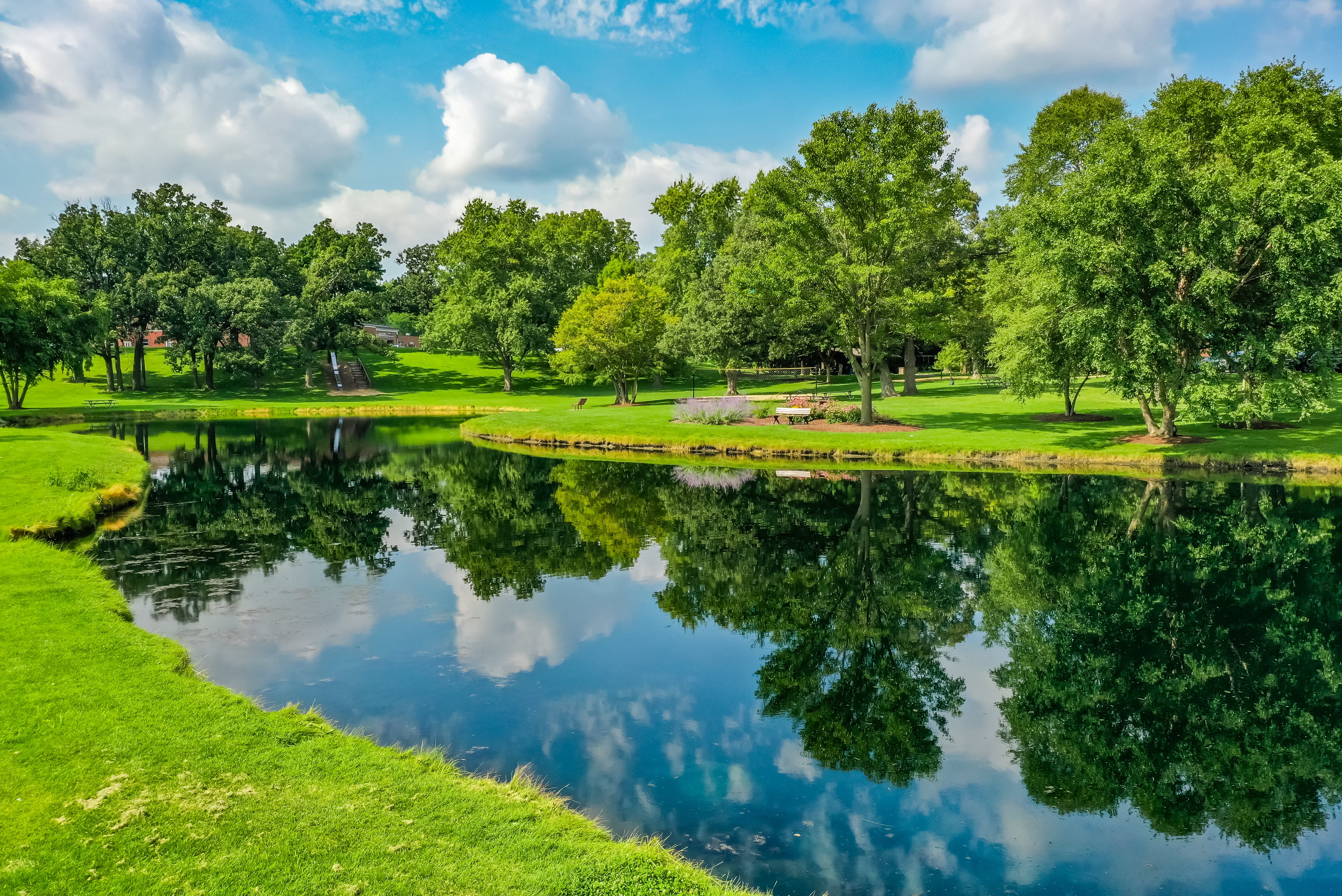 A view of a pond and park in Huntley, Illinois