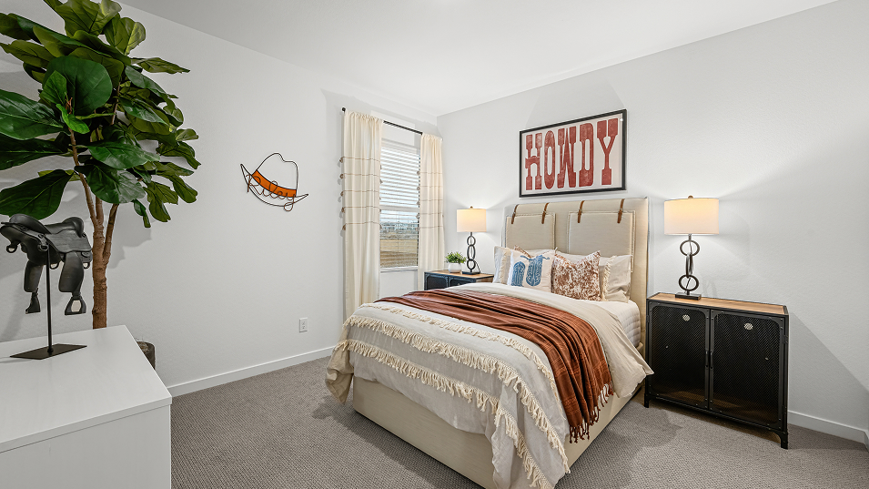 2670 Carol Bed3 1of2 F2