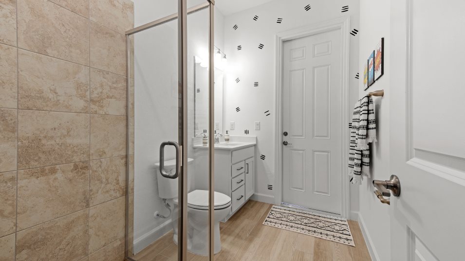 Sunset bathroom 3