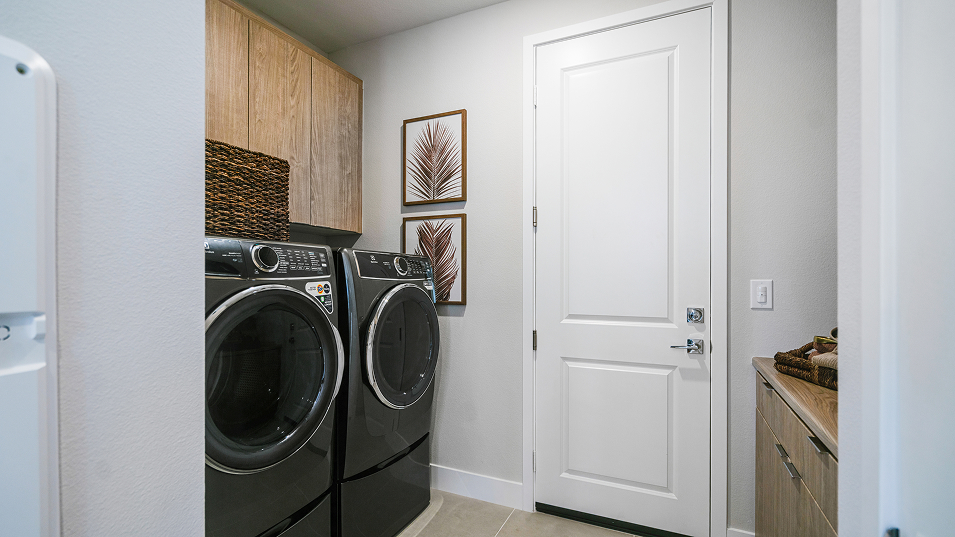 Canyon View Res2 Laundry 1of2 F1