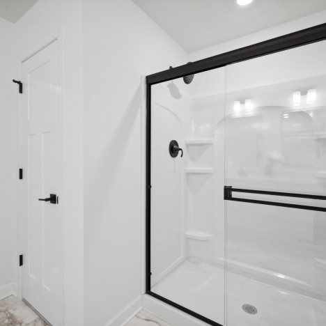 Cascade Owners Bathroom