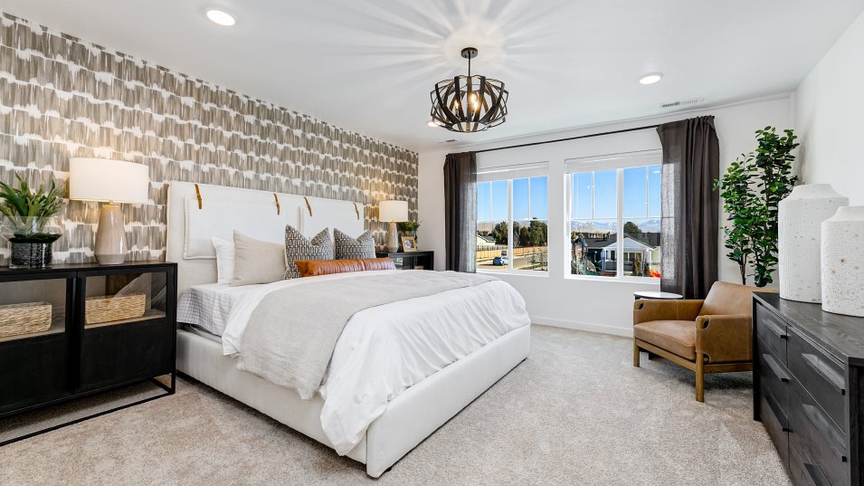 Plan 1870 Owner's Suite Bedroom