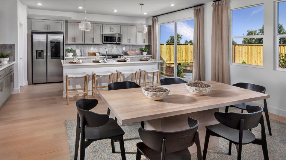 Residence 3 Dining Room