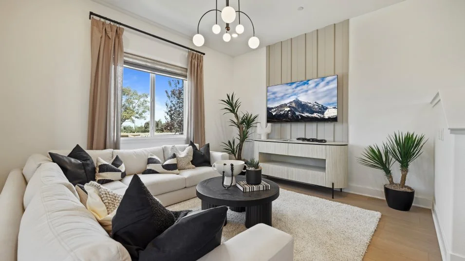 Portia 2 Living Room