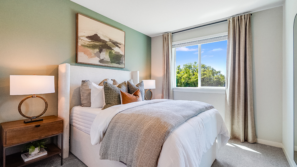 3376 Sellwood Bed5 F1 Base3