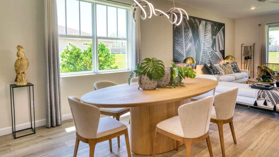 Azalea dining room