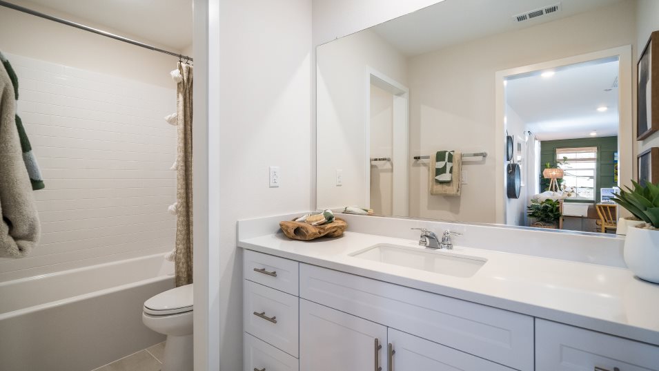 Marquise Sunstone Res 3 bath 2