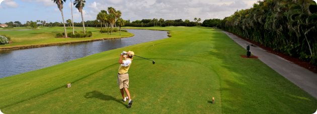 Man playing golf