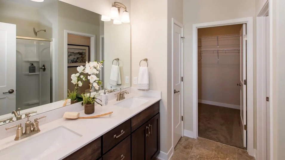 Brighton Owners Bathroom