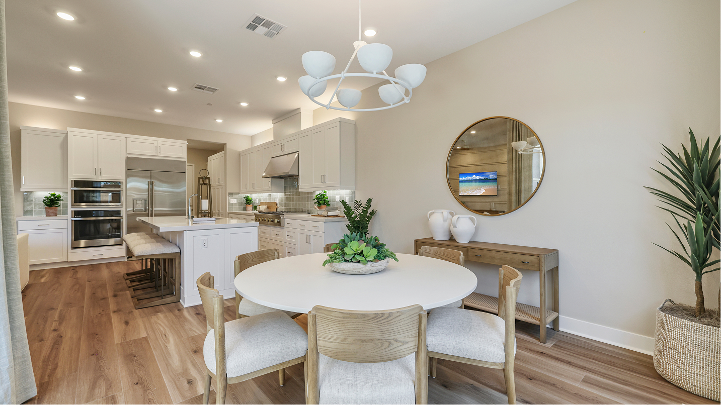 Ridgeview Metro Heights Res2 A Dining 3of4 F1