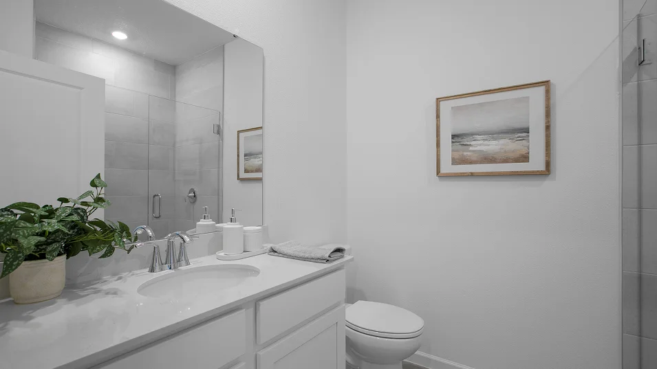 3535 Topaz Bath 2 1of2 F1 Base2 9 24 25