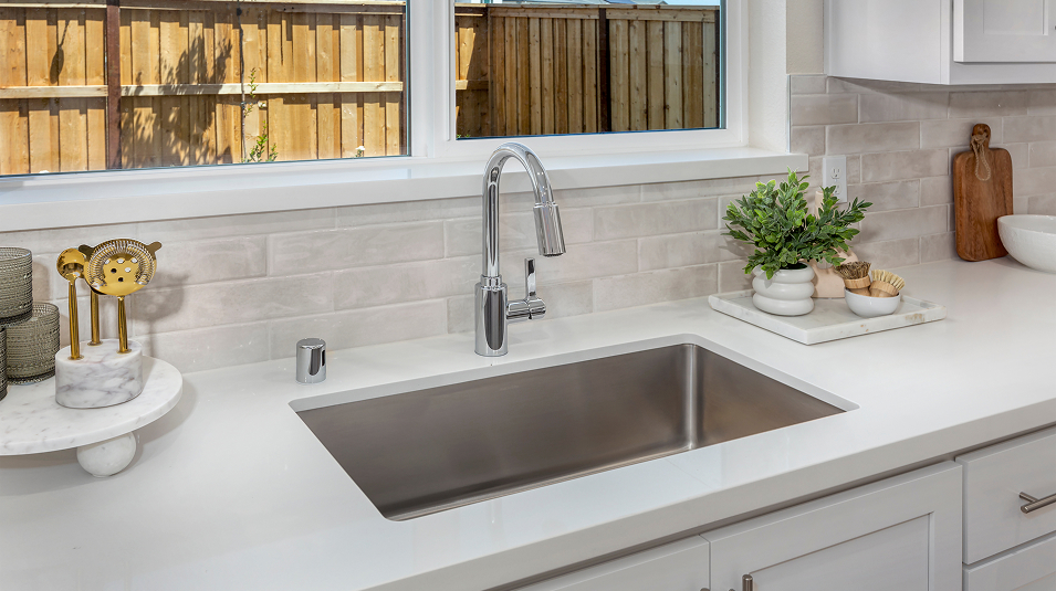 Mezzano Lakeshore Res3 EI Kitchen Sink
