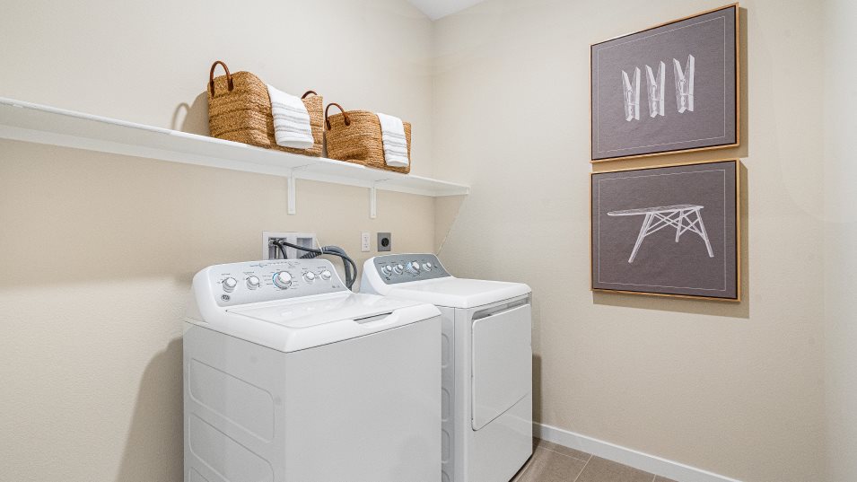 Residence 6 Laundry Room