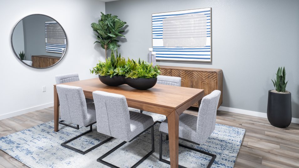 Residence 2355 Dining room