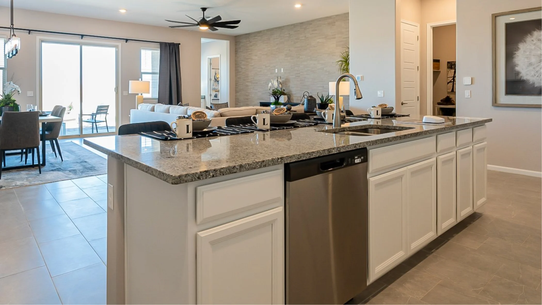 Heartland Gladden Farms Tortolita kitchen