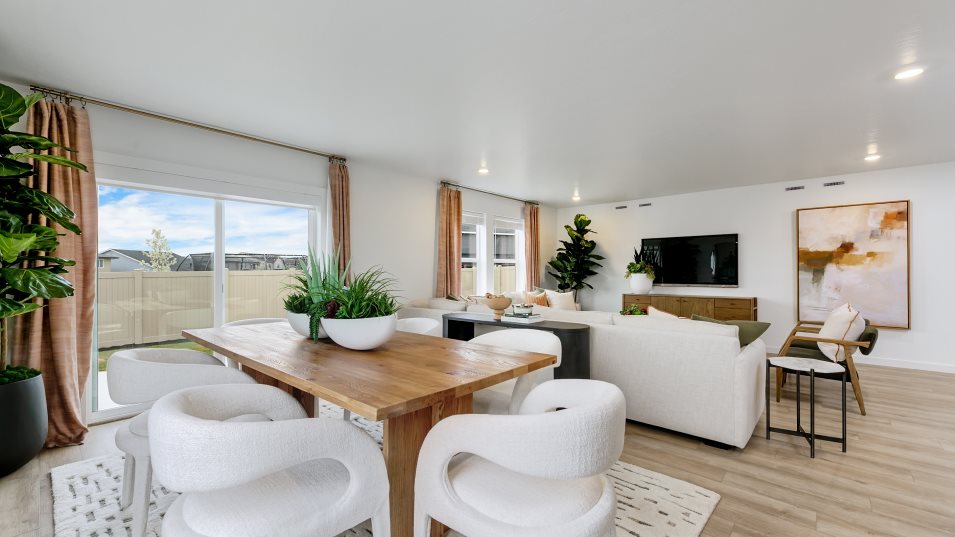 Plan 1903 Dining Room