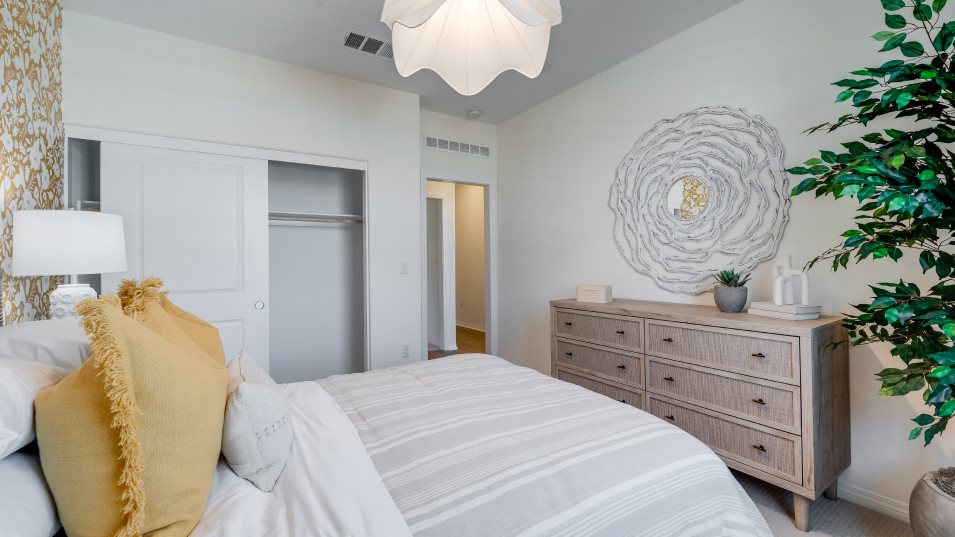 Bed4 interior