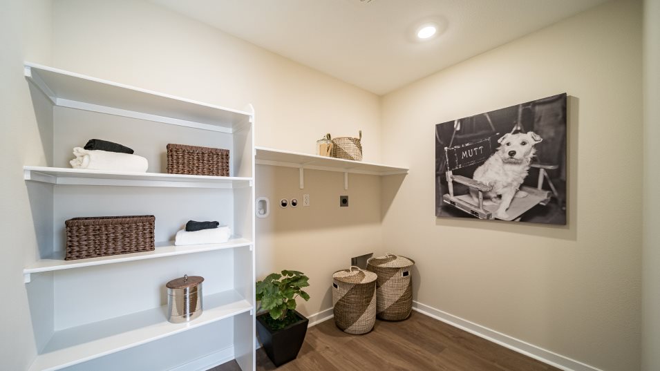 Residence 3 laundry room