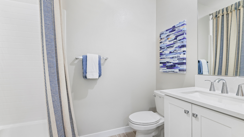 Vista Metro Heights Res2 X Bath2 1of1 F3