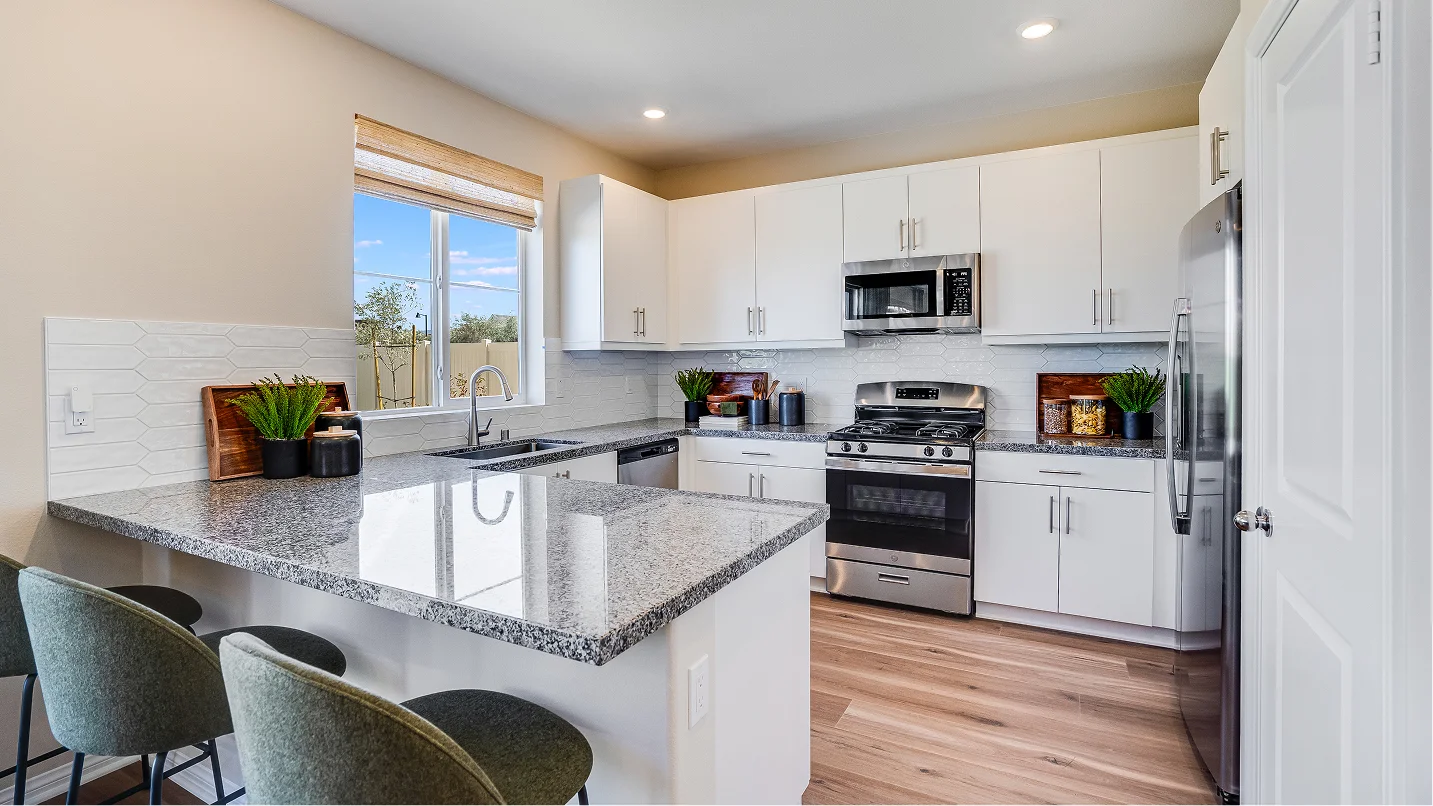 Journey Silverwood Res4 Kitchen 2of2 F1