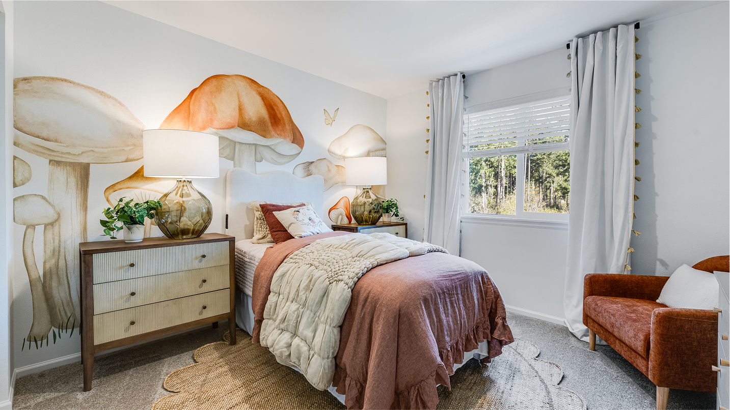3360 Lilac Bed3 F2