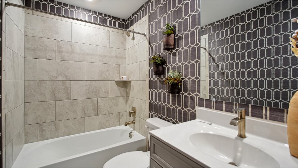 Savannah Optional Bathroom 4