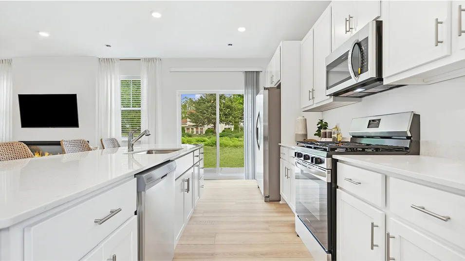 E C09 St Clair Kitchen 7of7 F1 061325