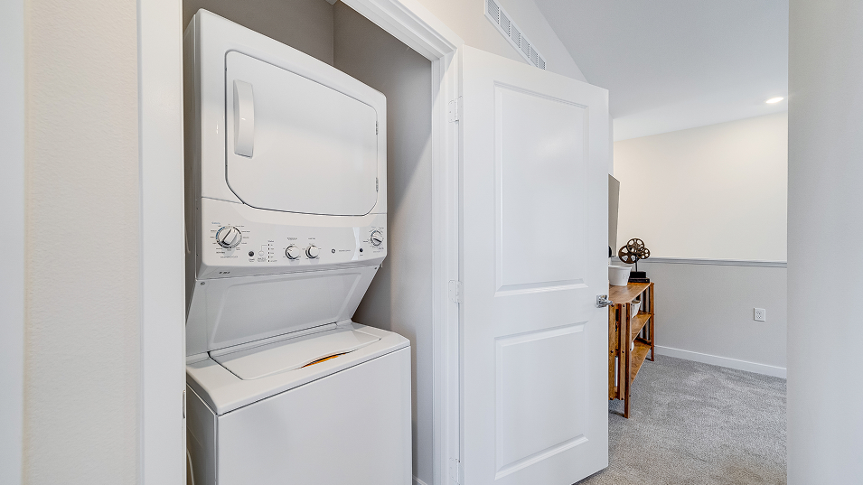 Luxe Nuvo Parkside Res2 Laundry F2