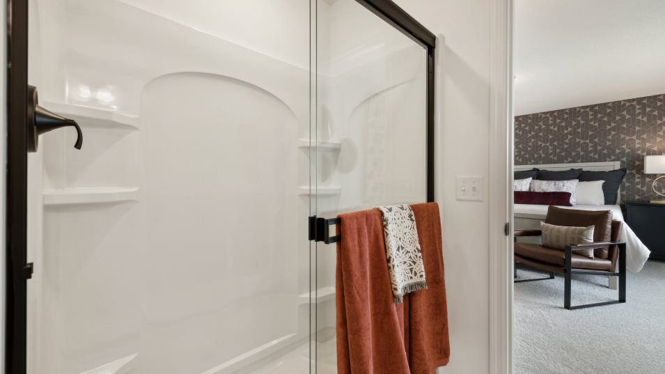 Biscayne Owners Bathroom