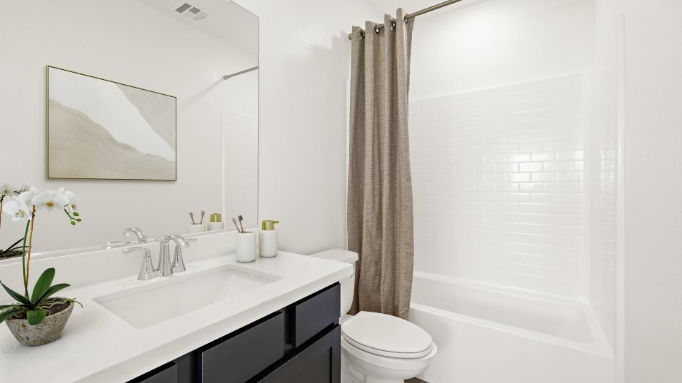 Cooper bathroom 2