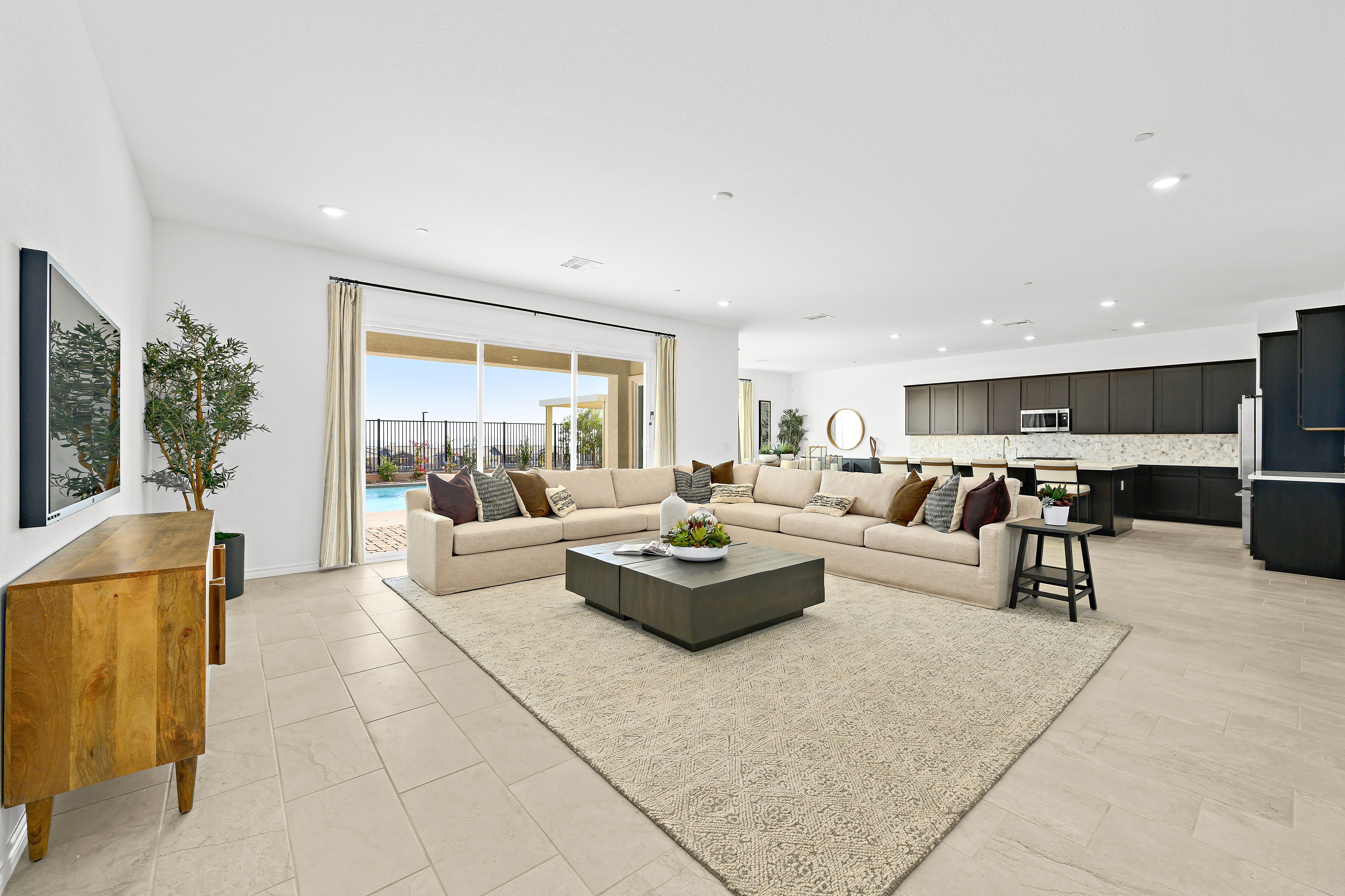 Avery Landing William Living Room 1of2 F1