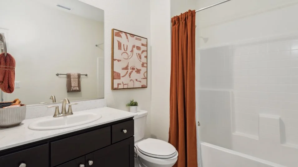 Juniper Bathroom 2