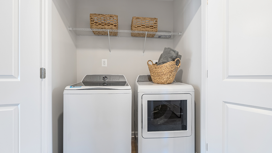 1211 Ellington Laundry F3 072825