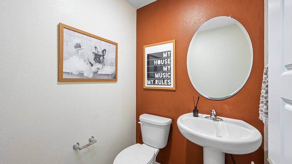 Daphne Powder Room