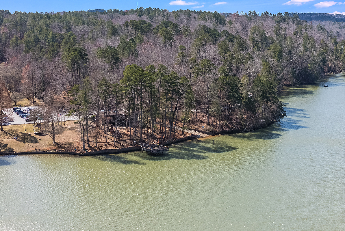 NC Hickory Lookout Shoals Lake 041425